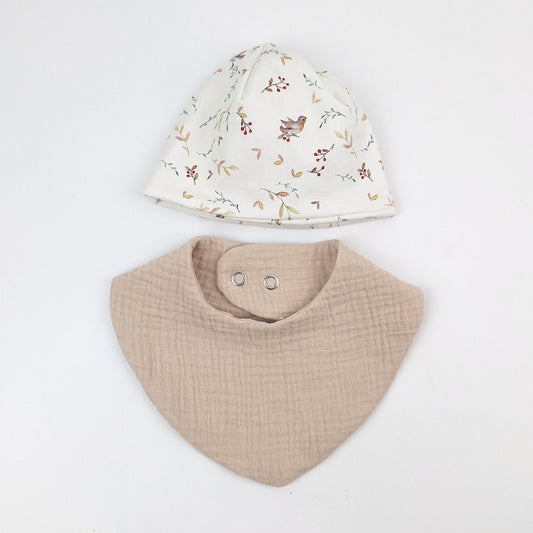 Babyhaube mit Latz