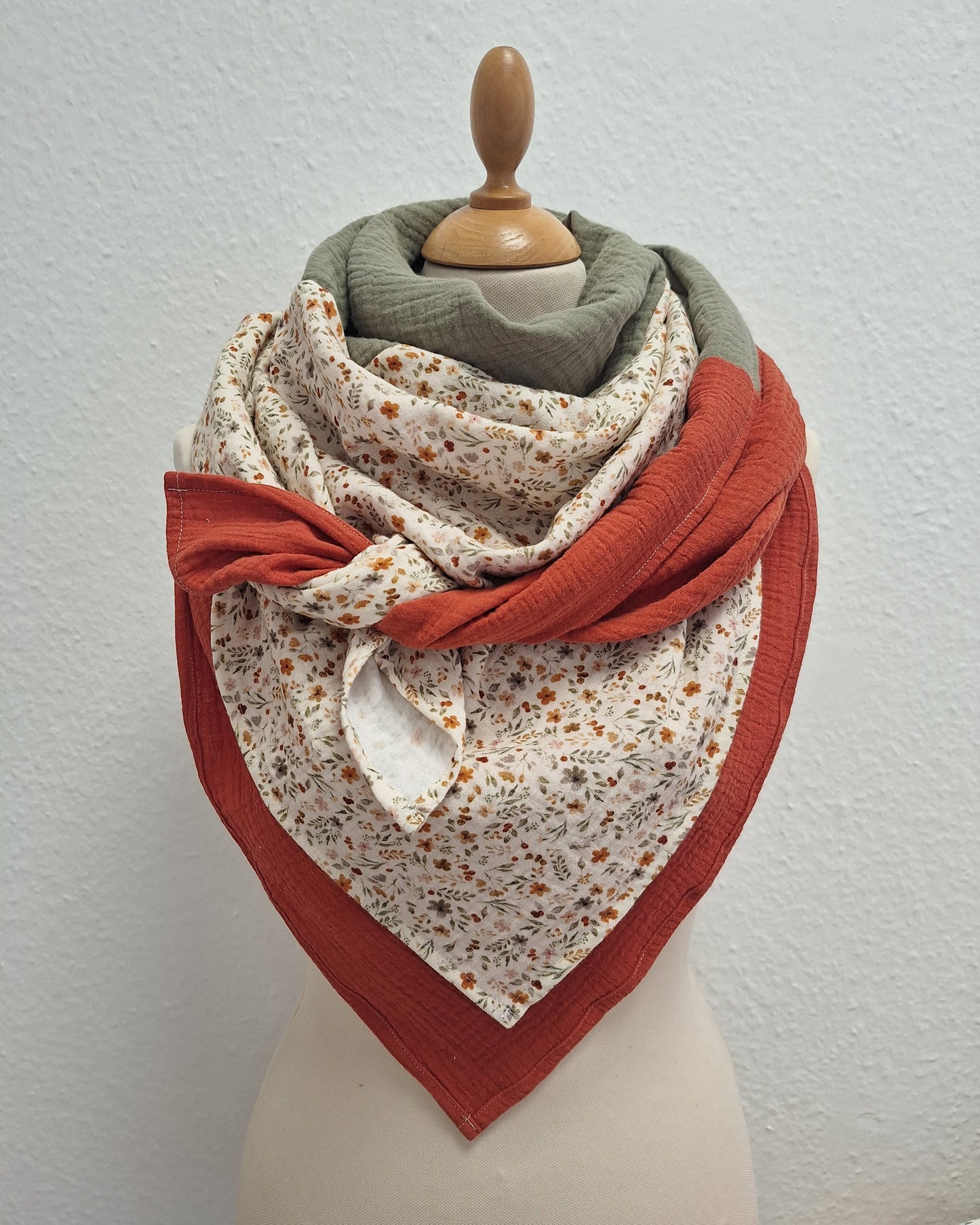 Musselin Tuch mehrfärbig 120x120