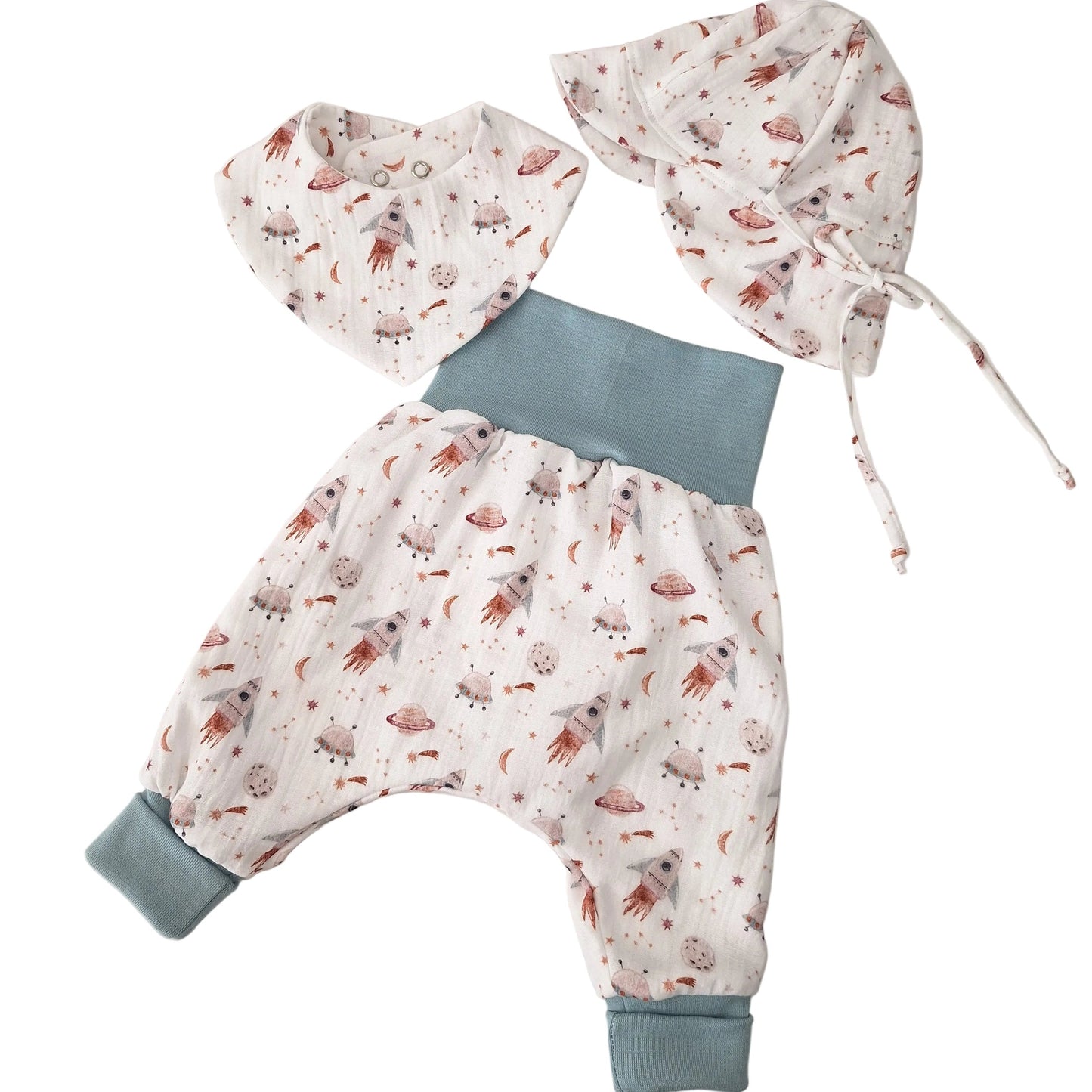 Muslin trousers with bib